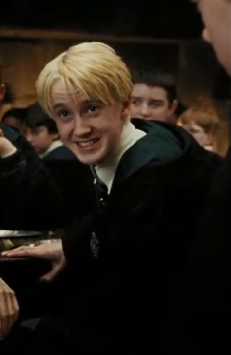 Draco Malfoy Profile Picture, 3rd Year Harry Potter, Blonde Baby Boy, Malfoy Aesthetic, Draco Malfoy Hot, Draco Malfoy Aesthetic, Lucius Malfoy, Tom Felton Draco Malfoy, Draco Harry Potter