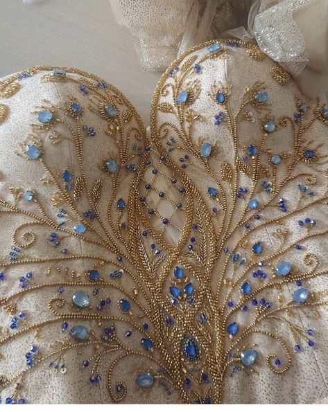 Hand Beaded Embroidery Dress, Beadwork Embroidery Dresses, Couture Beading Techniques, Sequence Embroidery Design, Beaded Corset Dress, Beaded Embroidery Dress, Sequence Work Embroidery, Stylish Frocks, People Embroidery