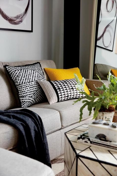 Buying Cushions: How to get the Best Ones (and Avoid the Duds) Living Room Decor Grey Sofa, Cushions For Grey Sofa, Living Room Decor Grey, White Sofa Design, Sofa Gris, Cushion Styling, Gray Sofa Living, Turquoise Living Room Decor, Black And White Cushions