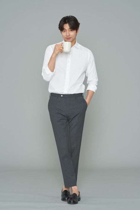 Men Formal Casual Outfits, Suite For Men Stylish, Asian Men Smart Casual Outfit, Monokrom Outfit Men, Male Corporate Attire, Style Formal Pria, Business Casual Men Korean, Formal Dresses For Men Wedding Style, Japanese Mens Fashion Formal