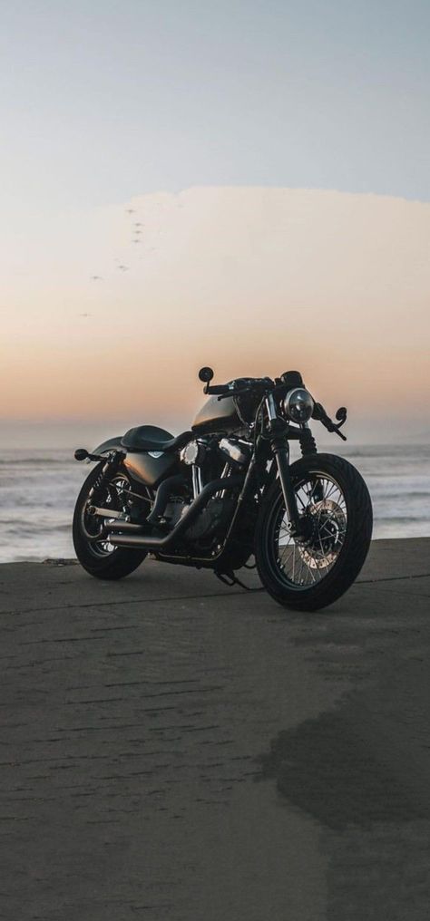 Unleash Your Ride: Explore Stunning 4K Motorcycle Wallpapers Cafe Racer Wallpaper, Motor Cafe Racer, Best Wallpaper Hd, Biker Photoshoot, Moto Cafe, Motorcycle Wallpaper, Best Wallpaper, Machine Head, Bike Lovers