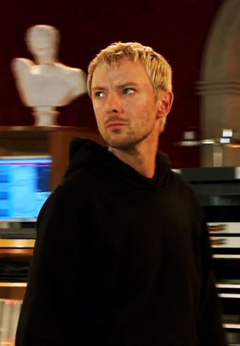 I love John Simm!! I wish he really ruled the world. *Sigh* John Simm The Master, The Master Doctor Who, Simm Master, Doctor Who Master, Dr Who Characters, Doctor Who Fan Art, David Tennant Doctor Who, 10th Doctor, Torchwood