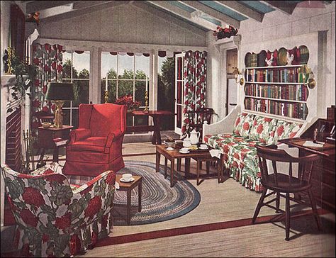 Mid-Century Early American Mid Century Traditional Living Room, 1940s Interior, Mid Century Traditional, Sala Vintage, Early American Decor, Old House Interior, 1940s Home, Living Vintage, Vintage Interior Design