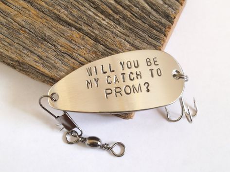 Promposal Unique, Creative Promposal, Prom Gifts, Funny Prom, Cute Prom Proposals, Asking To Prom, Creative Dance, Dance Proposal