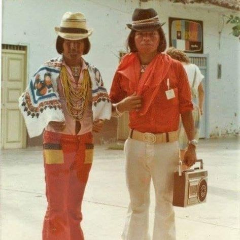 Colombian Men, Colombian Fashion, Colombian Culture, Mexican Fashion, Mexico Style, 70s Outfits, Indigenous Americans, Human Reference, Outfit Collage