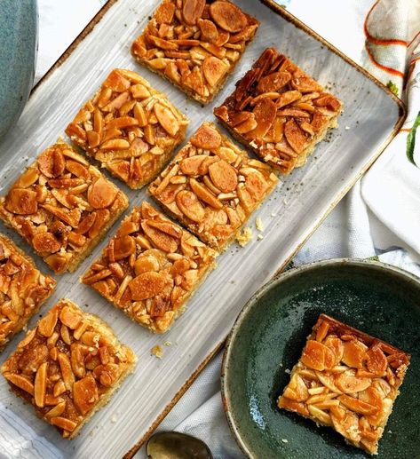 Honey Almond Slice, Honey Slice, Almond Slice, Slice Recipes, Almond Desserts, Party Bites, Almond Bars, Healthy Sweet Snacks, Biscuit Bread