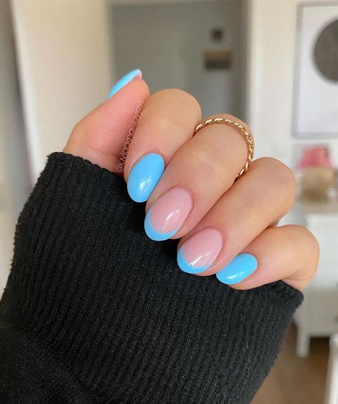 20 Gorgeous Acrylic Almond Nail Designs - Beautiful Dawn Designs Almond Acrylic Nails Designs, Opal Nails, Short Almond Nails, Easy Nails, Short Almond, Almond Shape Nails, Almond Nails Designs, Almond Acrylic Nails, Almond Nail