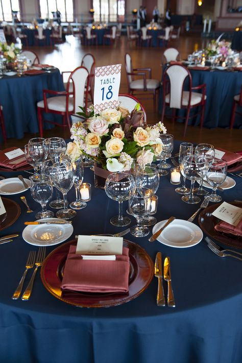 Love the color tablecloths with the accent napkins and chairs Navy Blue And Burgundy Wedding Table Decor, Navy Wedding Centerpieces, Navy Wedding Decorations, November Wedding Colors, Burgundy Wedding Centerpieces, Navy And Burgundy Wedding, Navy Blue And Gold Wedding, Gold Wedding Centerpieces, Blue Gold Wedding