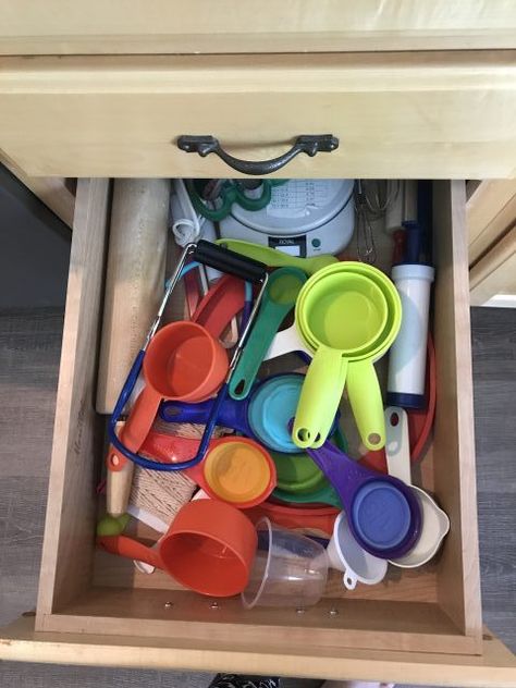 How To Organize Measuring Cups And Spoons, How To Organize Measuring Cups, Hang Measuring Cups And Spoons, How To Store Measuring Cups, How To Store Measuring Cups And Spoons, Measuring Cups And Spoons Organization, Hang Measuring Cups In Cabinet, Organize Measuring Cups And Spoons, Measuring Cup Storage Ideas