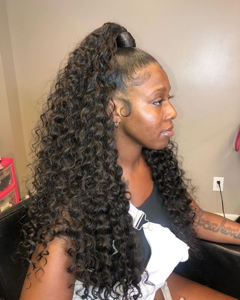 Mary Jane✨ on Instagram: “Half up/down pronto for my big sis✨👯‍♀️👑 #HBMJ #mjontheslay #clevelandhairstylist #clevelandstylist #hairstylist #openingsavailable…” Cleopatra Hair, Extended Ponytail, Cute Ponytail Hairstyles, High Ponytail Hairstyles, Weave Ponytail Hairstyles, Sleek Ponytail Hairstyles, Black Ponytail Hairstyles, Curly Ponytail, Sew Ins