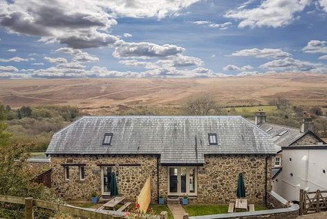 Foxtor Barn, Holiday Cottage in Tavistock | Devon Tavistock Devon, Top Of Stairs, Outside Seating Area, Riverside Walk, Stair Gate, Classic Cottage, Gorgeous Bedrooms, Barn Conversion, Short Break