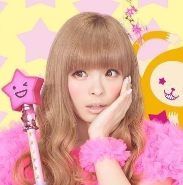 (�⁠ ⁠╹⁠▽⁠╹⁠ ⁠) Follow me Kyary Pamyu Pamyu, Follow Me, Pink