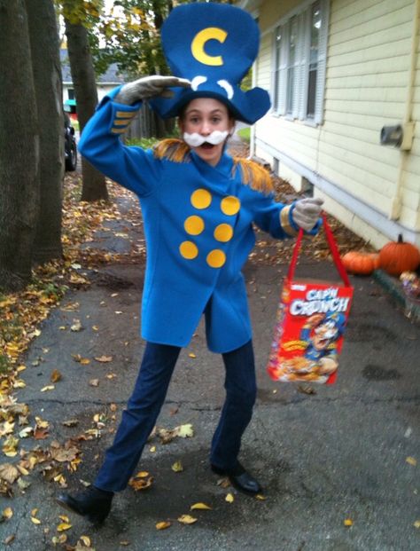 DIY: Captain Crunch costume Stanley Halloween Costume, Captain Crunch Costume, Boston Halloween, Creative Outfit Ideas, Captain Crunch, Happy Halloweenie, Bubble Bubble, Homemade Halloween Costumes, Halloween Time