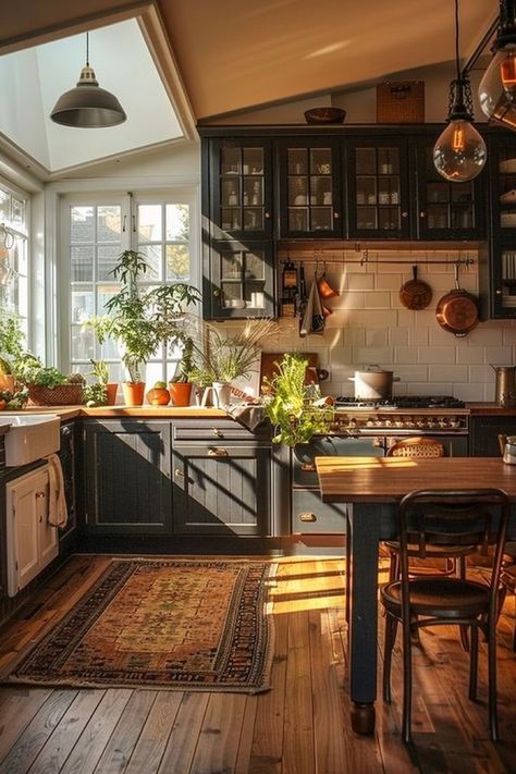 Scottish Cottage Interior Kitchen, Creole Cottage Kitchen, House Interior Pop Of Color, Modern Home With Color, Home With Personality, Minimalism House Interior, Moody Bright Kitchen, Houses With Personality, Colorful Interiors Kitchen