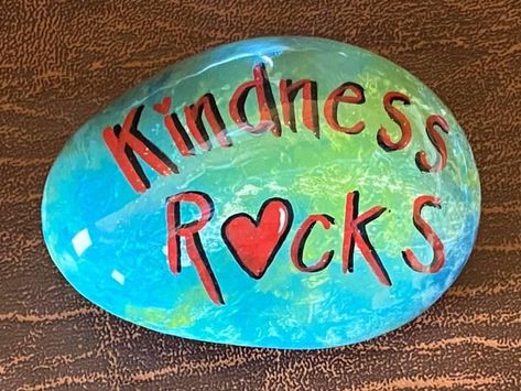 Captain Ideas, Art On Rocks, Diy Painted Rocks, Painting 101, Rocks To Paint, Painting On Rocks, Goose Creek, Paint Rocks, Craft Painting