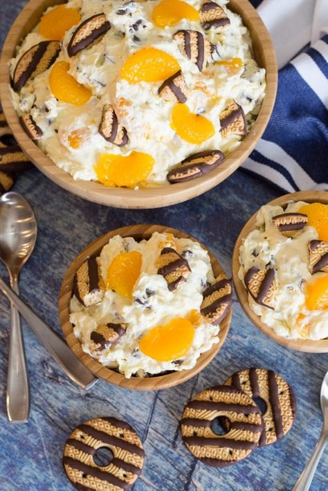 If you’ve never had a cookie salad before don’t feel bad. Most of the country doesn’t even know that this dish exists! That said, it is a staple in places like Minnesota. With creamy vanilla pudding, fruit, and cookies, it’s so good! #devourdinner #devourpower #cookiesalad #easysalad #potlucksalad #potlucksaladrecipe #easysidedish #cookiesaladrecipe #mandarineOrangecookiesalad #easysidedish #easyrecipe #dessert #easydessert #cookie #fudgestriped #recipe #recipes Buttermilk Cookies, Cookie Salad, Fudge Stripe Cookies, Orange Cookies, Jello Salad, Pot Luck, Dessert Dishes, Instant Pudding, Vanilla Pudding