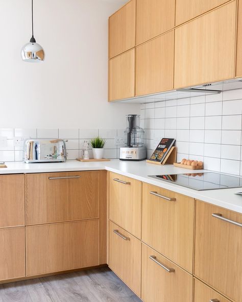 Ekestad Kitchen, Bodarp Kitchen, Ikea Ekestad, Treehouse Kitchen, Rectangular Tiles, City Kitchen, White Worktop, Small Modern Kitchens, Topps Tiles