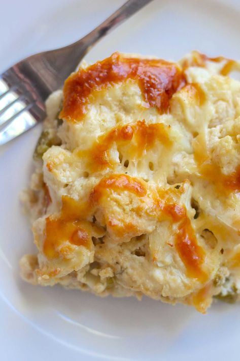 Queso Cauliflower Bake | 12 Tomatoes Cheesy Cauliflower Casserole, Cauliflower Bake, 12 Tomatoes Recipes, Cheesy Cauliflower, One Pan Dinner, Cauliflower Casserole, Cottage Cheese Recipes, Baked Cauliflower, 12 Tomatoes