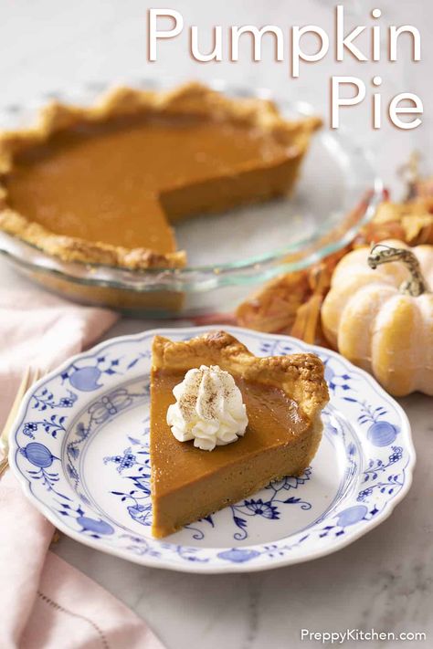 Full of delicious pumpkin flavor, this homemade Pumpkin Pie recipe is the ultimate Thanksgiving dessert. This recipe is a classic for a reason: a no-fuss dessert with a rich and smooth filling in a tender, flaky crust. This will become your new favorite recipe. Gluten Free Pumpkin Desserts, Classic Pumpkin Pie Recipe, Pumpkin Spice Treats, Gluten Free Pumpkin Pie, Preppy Kitchen, Vegan Pumpkin Pie, Pumpkin Pie Mix, Pumpkin Pie Recipe, Homemade Pumpkin Pie