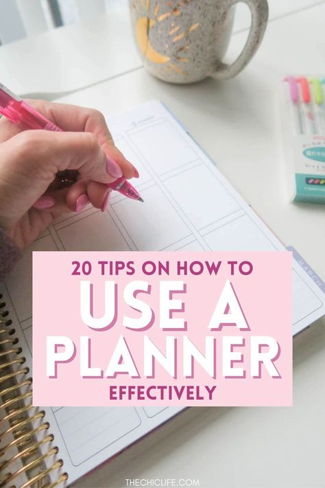 Click to get 20 tips and ideas on how to use a planner effectively. After using a planner since I was a kid, I’m sharing my BEST tips on using a daily planner effectively. We’ll also cover how to use your weekly planner effectively. These tips will help you actually use your planner instead of it gathering dust. Haha. These tips are great for paper planners and digital planners too. You can also use them for any planner type, like Erin Condren or The Happy Planner. #planner #planning How To Set Up Your Planner, How To Make Your Planner Aesthetic, How To Write In A Planner, Tul Planner Ideas, How To Organize Your Planner, How To Create A Planner To Sell, Disc Planner Ideas, Undated Planner Ideas, Planner Lists Ideas