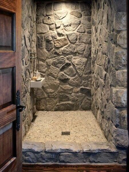 How To Make Beautiful Decorative With Stones - Engineering Discoveries Rinnovo Garage, Refinish Bathtub, Bathroom Plans, Stone Shower, Cabin Bathrooms, Garage Remodel, Rustic Bathroom Designs, Rustic Bathrooms, Bathroom Remodel Shower