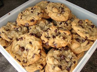 Costco Chocolate Chip Cookies Recipe, Chewy Chocolate Chip Cookies Recipe, Tollhouse Chocolate Chip Cookies, Best Chocolate Chip Cookies Recipe, Soft Chocolate Chip Cookies, Choc Chip Cookies, Chocolate Cookie Recipes, Chewy Chocolate Chip, Chewy Chocolate Chip Cookies