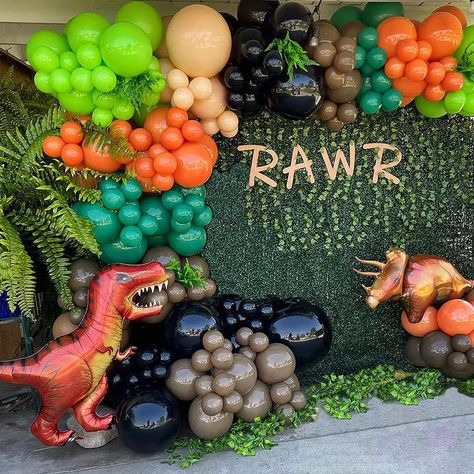 Dinasour Birthday, Forest Theme Party, Safari Birthday Party Decorations, Dinosaur Birthday Theme, Dinosaur Birthday Party Decorations, Dinosaur Balloons, Ballon Party, Dinosaur Themed Birthday Party, Dino Birthday Party