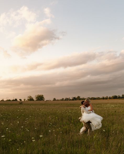 this wedding is my roman empire. happy one year to the Kaminski’s!🕊️  backyard wedding, wedding photos, bride, bridal, etheral couples photos, poses for bride and groom, summer wedding, travel elopement photographer, michigan wedding photographer, golden, cottage core wedding dress, romance, white flowers, documentary photography Photo Shoot Wedding Ideas, Countryside Wedding Photos, Cottage Style Wedding Dress, Wedding In Field Ideas, Wedding Photography In Nature, Wedding Farm Photos, Prairie Wedding Photos, Raw Wedding Photos, Flower Field Elopement