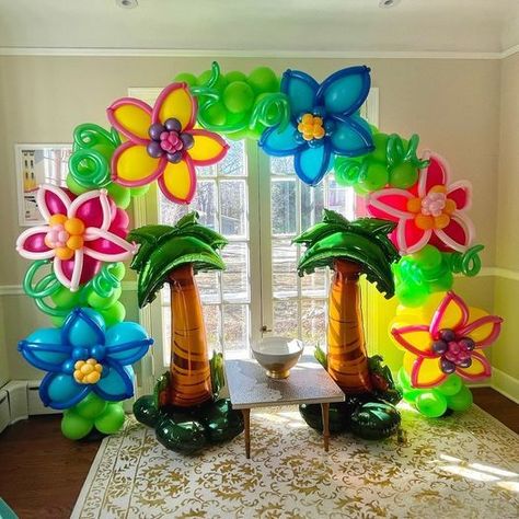 Hawaii Balloon Garland, Hawaiian Theme Balloon Arch, Luau Party Balloon Arch, Beach Balloon Decorations, Hawaiian Balloon Arch, Luau Balloon Arch, Rio Birthday Parties, Hawaiian Baby Showers, Hawaii Themed Party