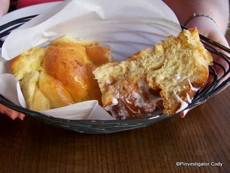 Ohana Breakfast Bread (Pineapple Coconut Bread) – ‘Ohana Pineapple Coconut Bread, Pineapple Breakfast, Resort Food, Disney Foods, Pineapple Bread, Polynesian Resort, Disney Recipes, Coconut Bread, Cinnamon Raisin Bread