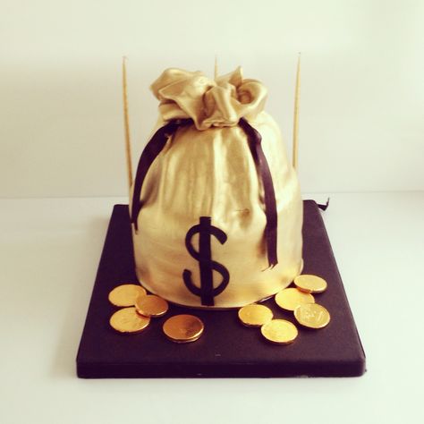 Dolar cake Gang Girl, Treat Table, Money Cake, Cake Fondant, Decorated Cakes, Cake Decor, Birthday Pictures, Cake Tutorial, Happy Birthday Cakes