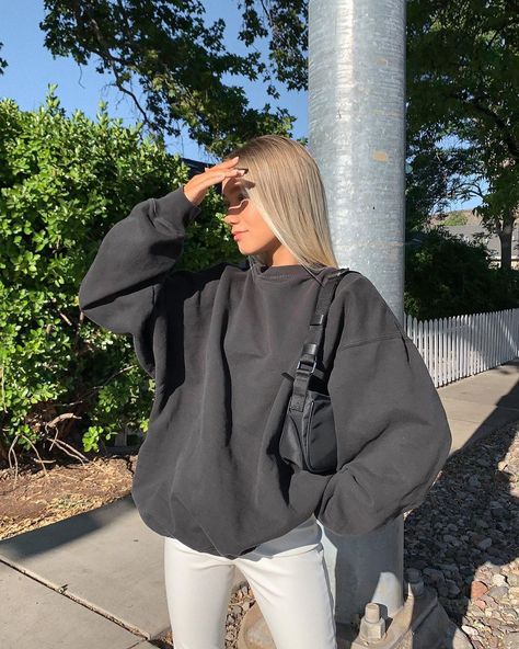 Cere Campbell, Ootd Hijab Casual Outfit Ideas, Hijab Styles For Party, White Leather Pants, Kim K Style, Hijab Style Tutorial, Hijab Style Casual, Kardashian Kollection, Black Crewneck