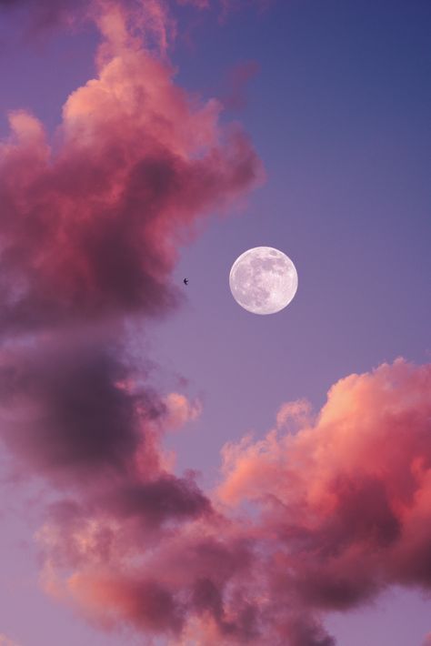 Full moon in the clouds Spiritual Pictures Aesthetic, Clouds With Moon, Full Moon Background Wallpapers, Twitch Branding, Moon Pink Aesthetic, Pink Full Moon Wallpaper, Moon With Clouds Aesthetic, Pink Full Moon Affirmations, Healing Pictures