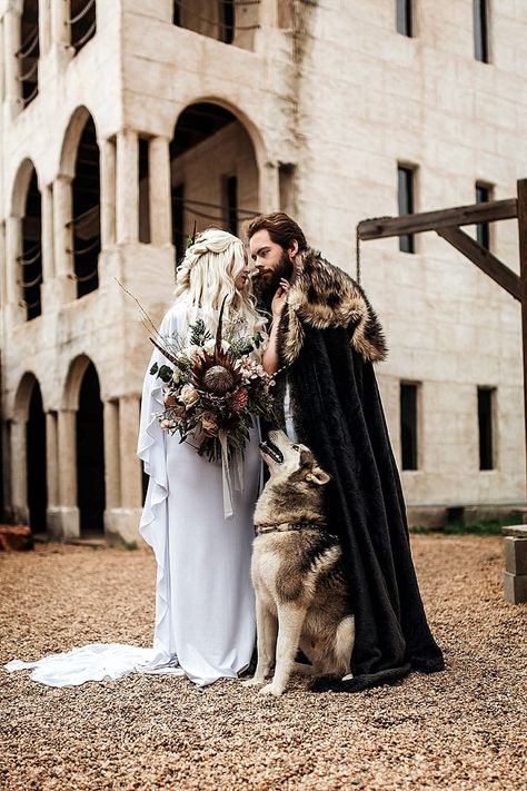 'A Union of Ice & Fire' Game of Thrones Wedding Inspiration - Boho Wedding Blog Nordic Wedding, Pagan Wedding, Viking Wedding, Medieval Wedding, Wedding Dress Organza, Aline Wedding Dress, Boho Wedding Inspiration, Fantasy Wedding, Wedding Dresses Satin