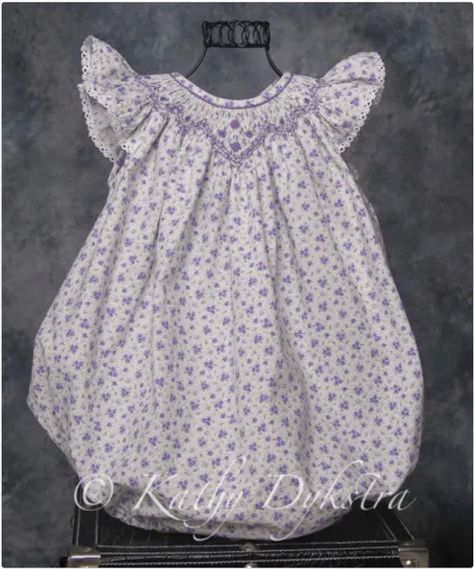 Designing a Dip Front Picture Smocked Bishop – tutorial and free design | Sewing Adventures …. Smocking Baby, English Smocking, Smocked Baby Clothes, Hand Smocking, Smocked Bishop Dress, Bubble Pattern, Smocked Baby Dresses, Smocking Patterns, Smocked Clothes