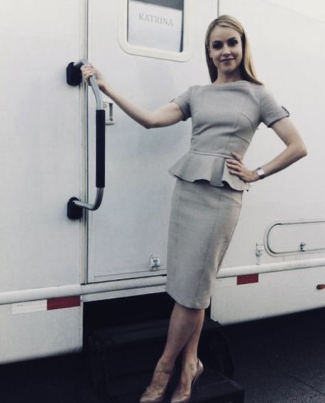 (Katrina Bennett) Katrina Bennett, Amanda Schull, Amanda Stanton, Amanda Seyfried, Professional Outfits, Ballet Dancers, Center Stage, American Actress, Peplum Dress