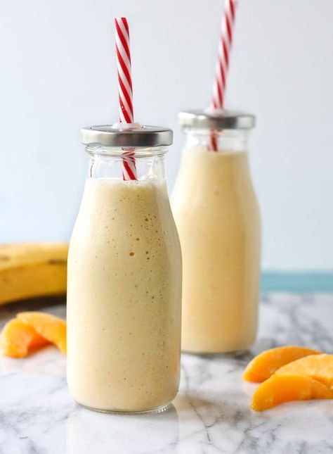 Peach, Banana, Honey and Cottage Cheese Smoothie Cottage Cheese Smoothie Recipes, Cottage Cheese Smoothie, Banana Honey, Honey Smoothie, Smoothie Recipes For Kids, Vanilla Smoothie, High Protein Smoothies, Cherry Smoothie, Breakfast Low Carb