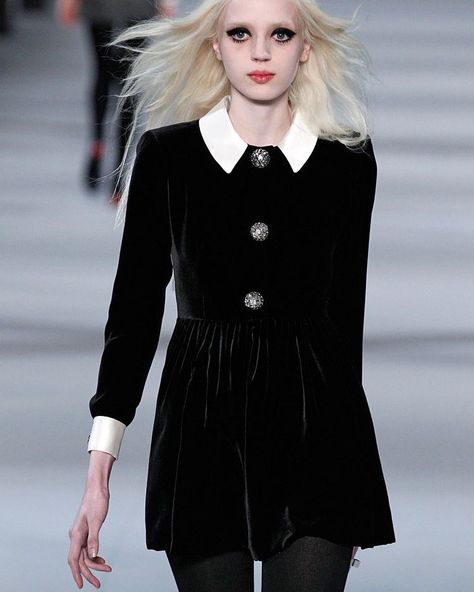 Ysl Fashion, Teddy Girl, Fall 2014 Fashion, Velvet Mini Dress, Saint Laurent Paris, 2014 Fashion, Mini Velvet Dress, Fall 2014, Women's Summer Fashion