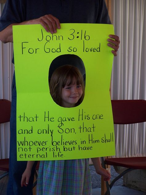 Eternal Life Craft, Joshua Crafts For Kids Sunday School, John 3:16 Craft, Bible School Lessons For Kids, John 3 16 Craft, John 3 16 Crafts For Kids, Follow Jesus Craft, Childrens Church Crafts Easy, Bible School Ideas