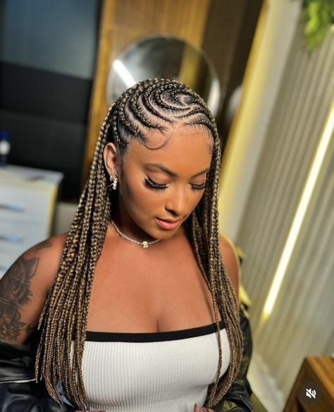 Corn Row Braids Black Women Designs, 20 Braids Hairstyle, Cornrow Braid Hairstyles For Black Women, Medium Length Cornrow Hairstyles, Black Natural Cornrow Hairstyles, Colored Feed In Braids, Cornrows Black Woman, Cornroll Rasta Braids, Fulani Braids Styles