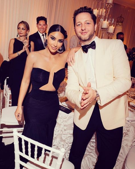 Derek Blasberg (@derekblasberg) • Instagram photos and videos Derek Blasberg, October 21, A Fan, Kim Kardashian, Of Course, I Tried, Fails, Fan, Instagram Photos