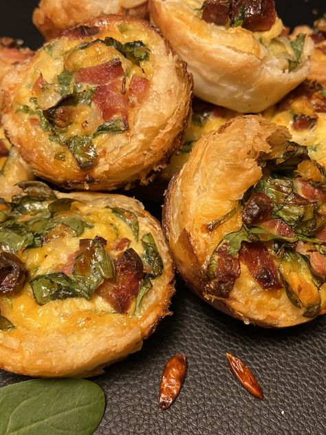 Quick & Easy Chorizo Bites (Chorizo Quiche) Chorizo Bites, Chorizo Quiche, Mini Tartlets, Mini Quiche, Shortcrust Pastry, Muffin Tins, Food Words, Baby Spinach, Smoked Paprika