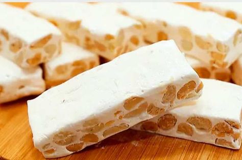 Dessert Recipes Easy, Feta Cheese, Fudge, Italian Recipes, Sweet Recipes, Feta, Dairy, Dessert Recipes, Easy Meals