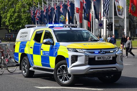 L200 Warrior, British Police Cars, British Police, Mitsubishi L200, State Trooper, Rescue Vehicles, Emergency Vehicles, Police Force, Emergency Service