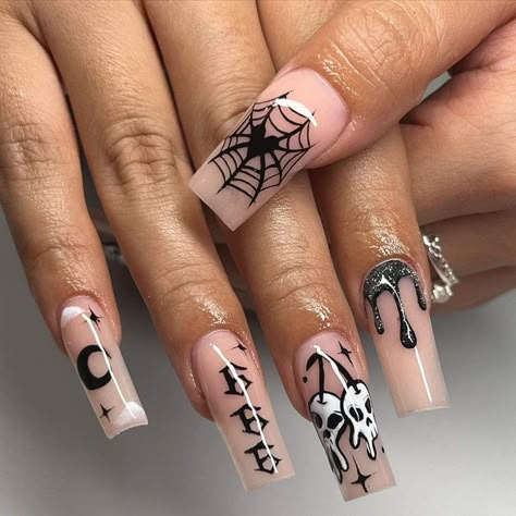 Cosmic Nails, Paznokcie Hello Kitty, Disney Acrylic Nails, Horror Nails, Halloween Acrylic, Halloween Acrylic Nails, Punk Nails, Long Acrylic Nail Designs, Plaid Nails