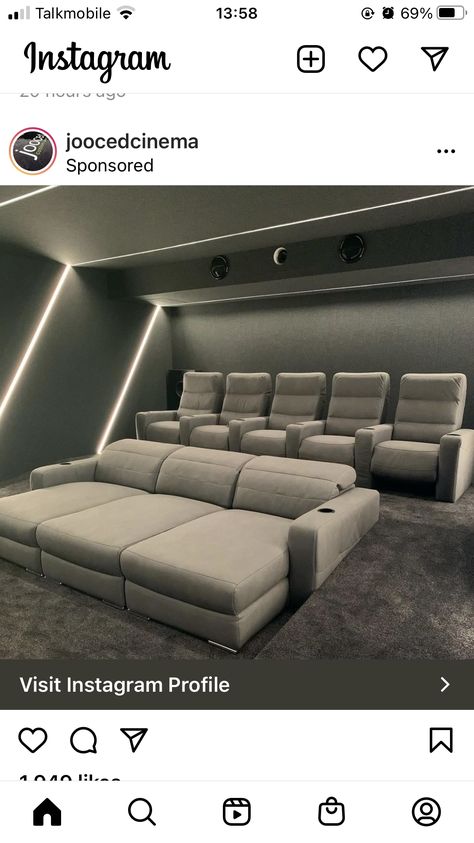 Movie Room Bedroom Ideas, Small Home Theater Rooms Wall, Cinema Room Small Home Theatre, Home Theater Recliners, Small Home Theatre Design, Mini Theater Room Design, Home Movie Room Ideas, Mini Cinema Room, Home Theater Ideas Luxury