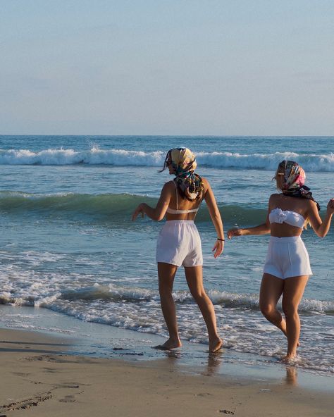 It’s always summer in San Diego ☀️ Here are some of the best beaches to visit throughout San Diego county 👇🏼 Whether you’re a sun worshipper, surf enthusiast, or someone who just loves a good beachside sunset, here are some top spots to soak in all that coastal magic, including a few hidden gems up in North County: 🏄‍♂️ La Jolla Shores – Perfect for family fun and beginner surfers, with stunning views of the cliffs.  🐚 Coronado Beach – White sands, luxury vibes, and the iconic Hotel Del. A ... La Jolla Photoshoot, Sun Worshipper, Luxury Vibes, Beaches To Visit, La Jolla Shores, Best Beaches To Visit, Coronado Beach, Book Aesthetics, San Diego County