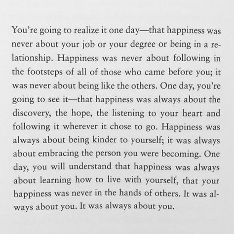 Things Making Me Happy in Quarantine As Long As Your Happy Quotes, Inspiration Paragraphs, Long Paragraphs About Life, Inspiring Paragraphs, Paragraph Quotes, Long Motivational Quotes, Paragraph About Life, Yt Quotes, Yoga Readings