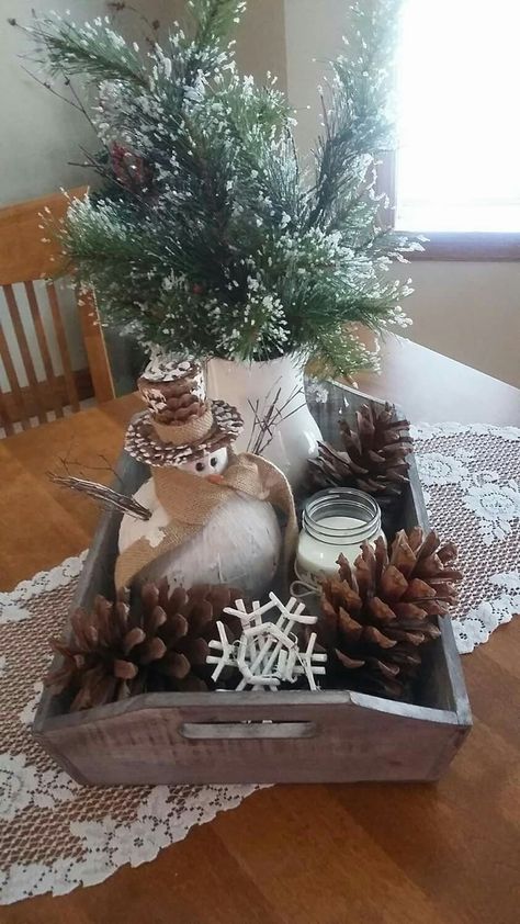 Winter Decor Table Centerpiece Ideas, Winter House Decor After Christmas, January Table Decor, Winter Decorations After Christmas, Post Christmas Decor Winter, After Christmas Decor Winter Decorations, Primitive Decorating Country Craft Ideas, Winter Decorating Ideas After Christmas, Christmas Tray Decor Ideas