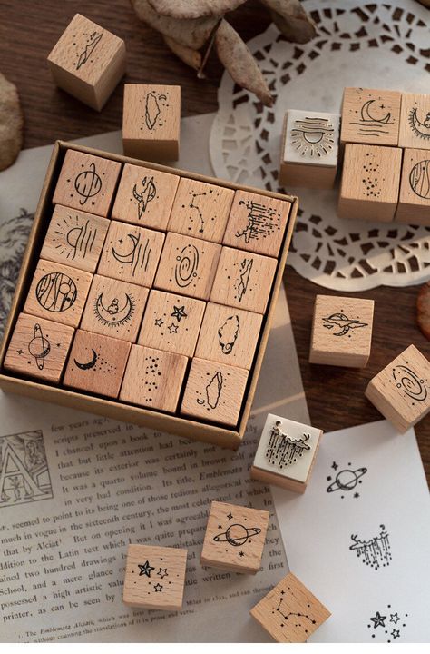 Moon Crafts, Flower Festival, Kraf Diy, Wooden Stamps, Wood Stamp, Scrapbooking Diy, Stamp Crafts, Ink Pad, Ink Pads